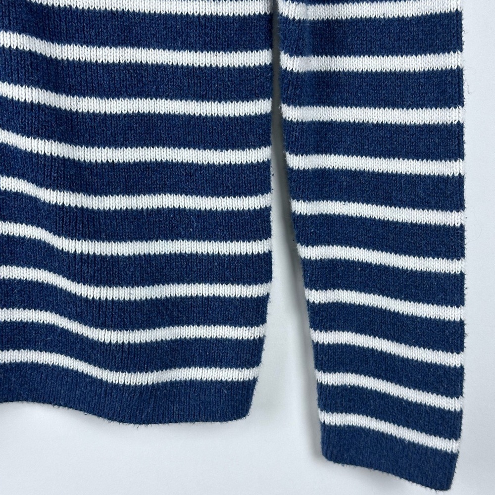 Women's Ribbed Button Sweater - Picture 3 of 7